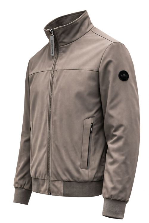 Alternative view of Jack Taupe